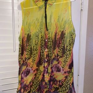 Sleeveless shear blouse